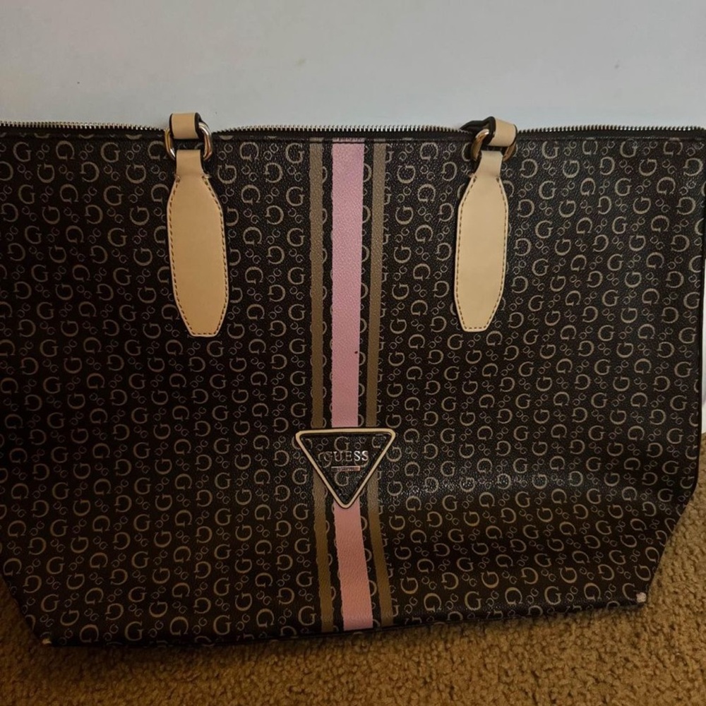Guess Purse